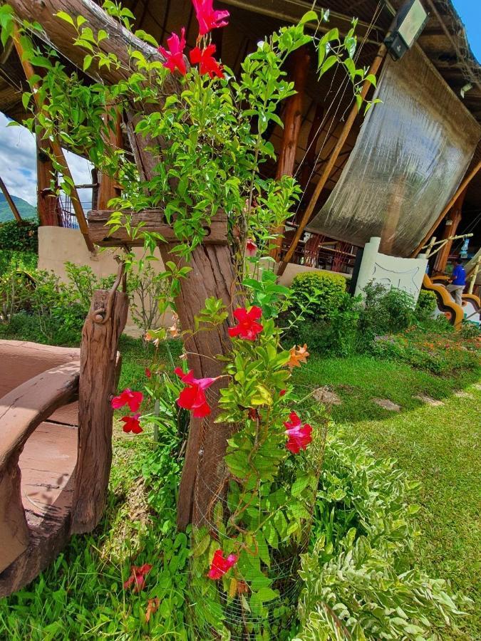 Mari Pai Resort Luaran gambar
